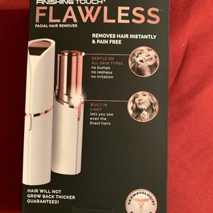 Flawless finishing touch hair remover